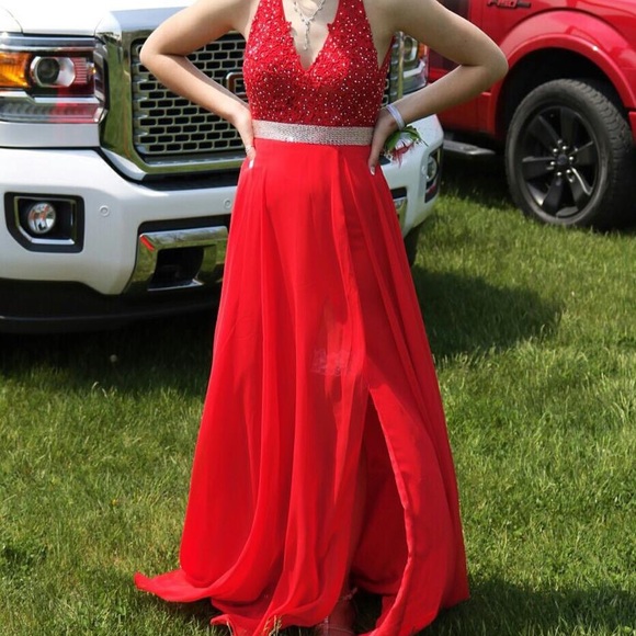 Dresses & Skirts - Prom Dress